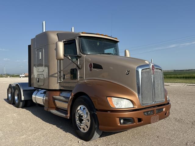Image of Kenworth T660 equipment image 3