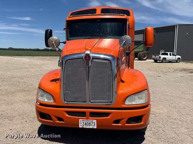 Image of Kenworth T660 equipment image 1