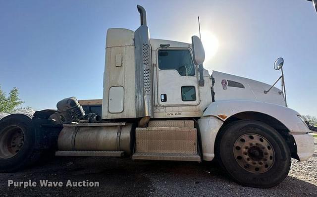 Image of Kenworth T660 equipment image 3