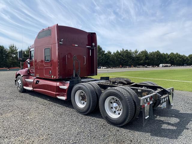 Image of Kenworth T660 equipment image 3