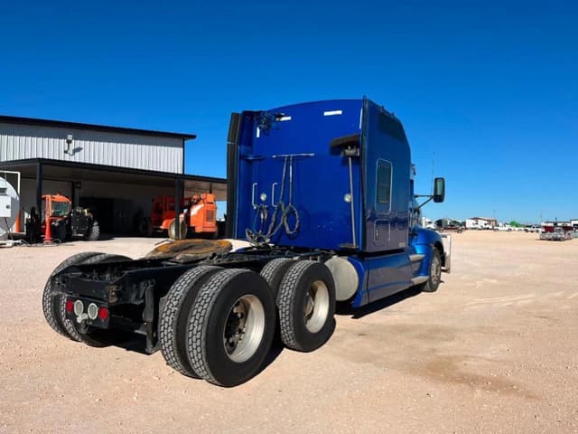 Image of Kenworth T660 equipment image 4