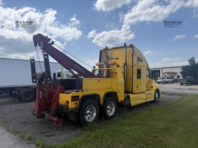Image of Kenworth T680 equipment image 4