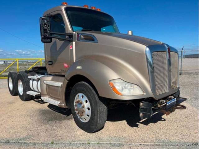 Image of Kenworth T680 equipment image 1