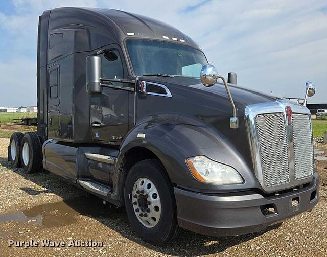 Image of Kenworth T680 equipment image 2