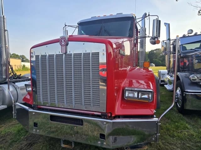 Image of Kenworth T800 equipment image 1