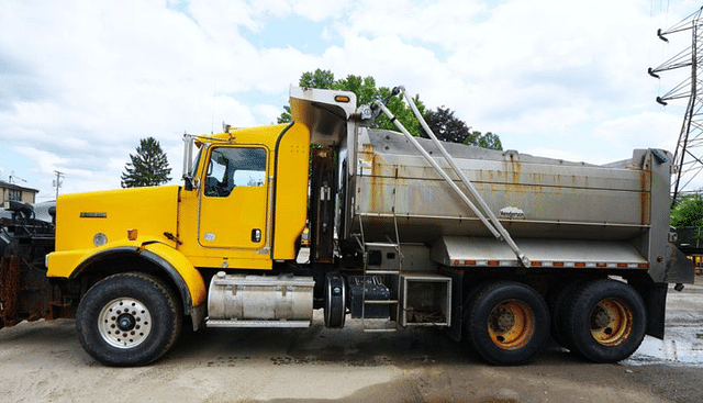 Image of Kenworth T800 equipment image 2