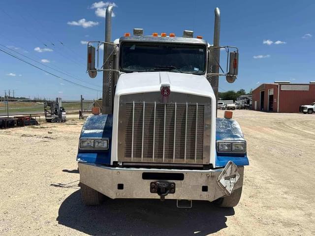 Image of Kenworth T800 equipment image 1