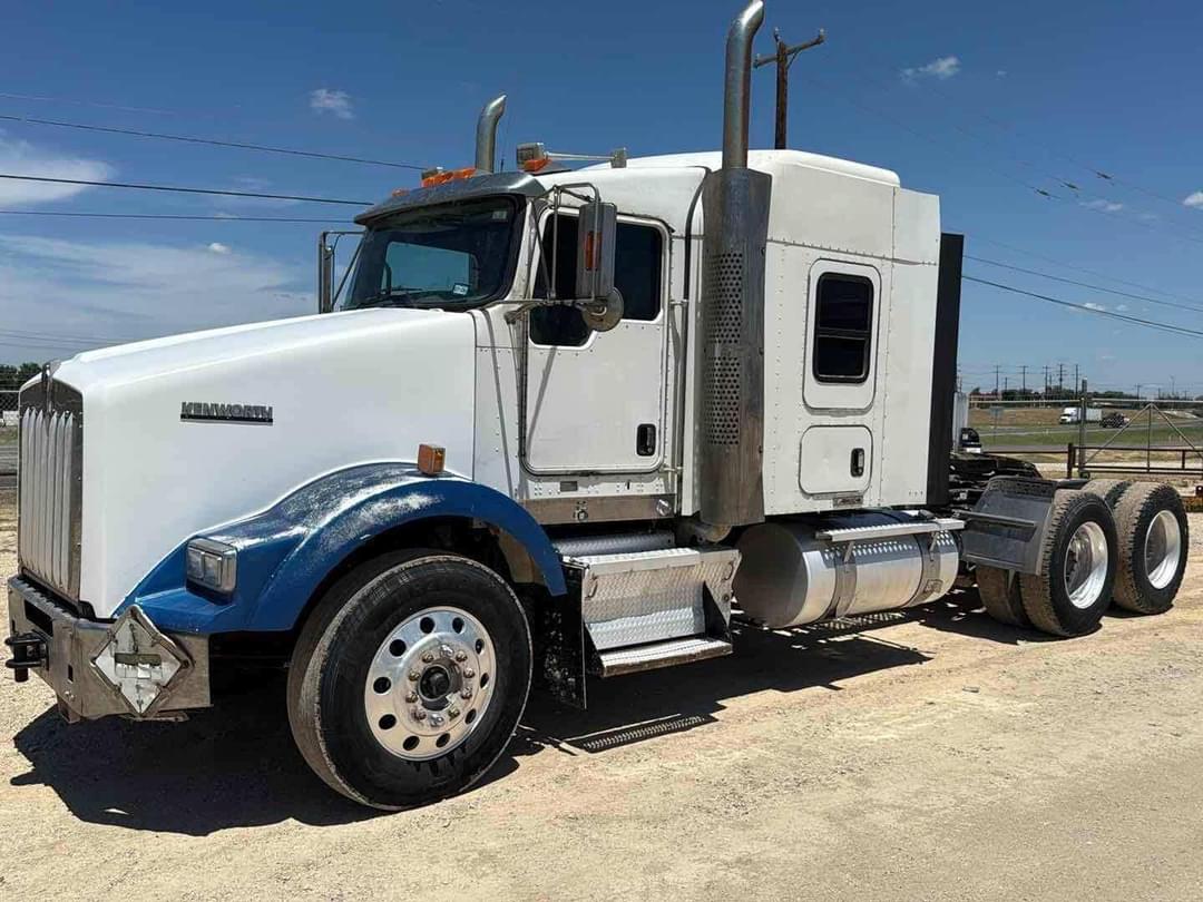 Image of Kenworth T800 Primary image