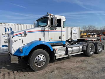 Main image Kenworth T800