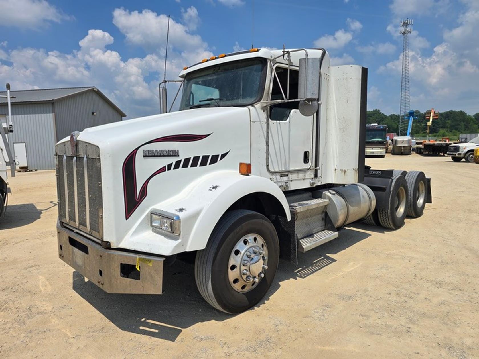 2014 Kenworth T800 Equipment Image0