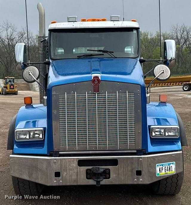 Image of Kenworth T800 equipment image 1