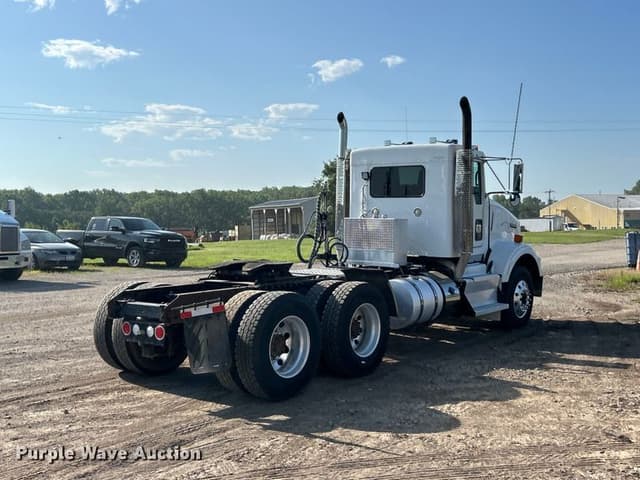 Image of Kenworth T800 equipment image 4