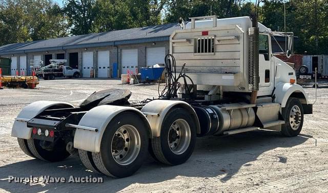 Image of Kenworth T800 equipment image 4