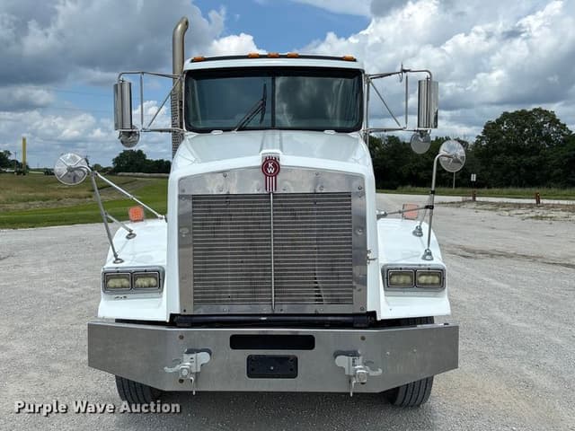 Image of Kenworth T800 equipment image 1