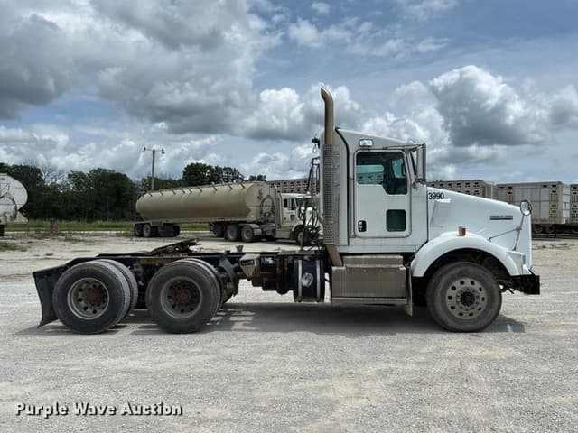 Image of Kenworth T800 equipment image 3