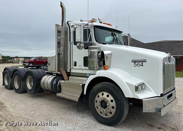 Image of Kenworth T800 equipment image 2