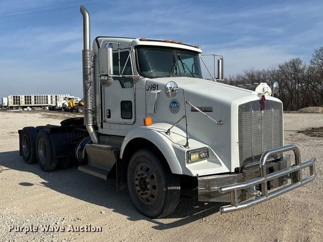Image of Kenworth T800 equipment image 2