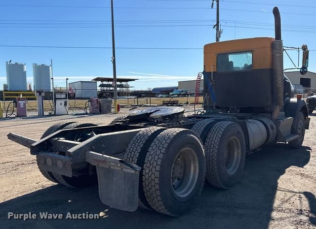 Image of Kenworth T800 equipment image 4