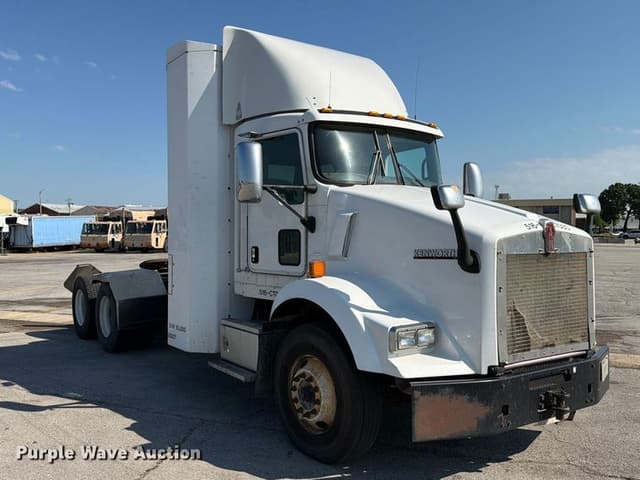 Image of Kenworth T800 equipment image 2