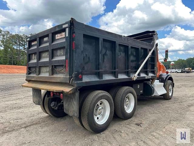 Image of Kenworth T800 equipment image 3