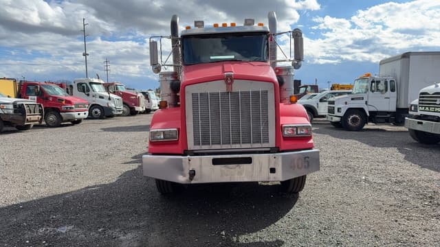 Image of Kenworth T800 equipment image 1