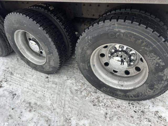 Image of Kenworth T800 equipment image 3