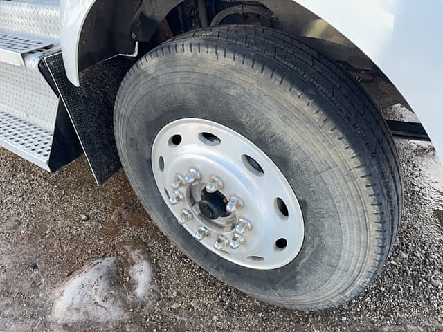 Image of Kenworth T800 equipment image 4