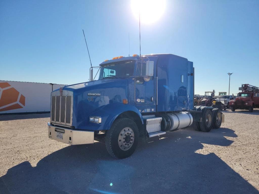 2014 Kenworth T800 Equipment Image0
