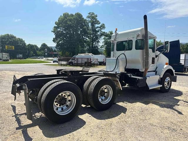 Image of Kenworth T800 equipment image 3