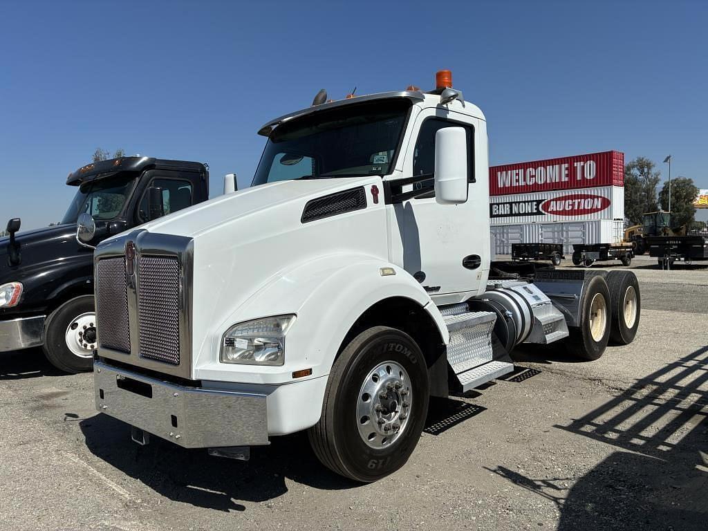 Image of Kenworth T880 Primary image