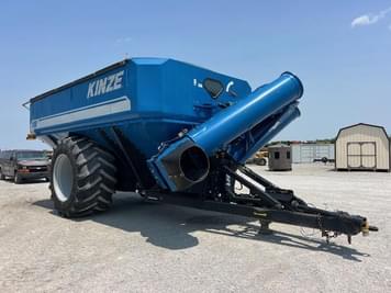Main image Kinze 1100