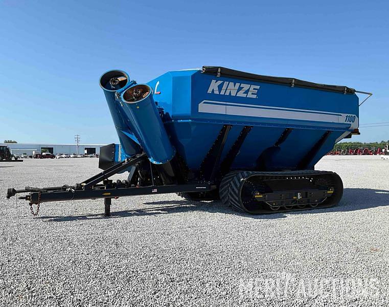 Image of Kinze 1100 Primary image