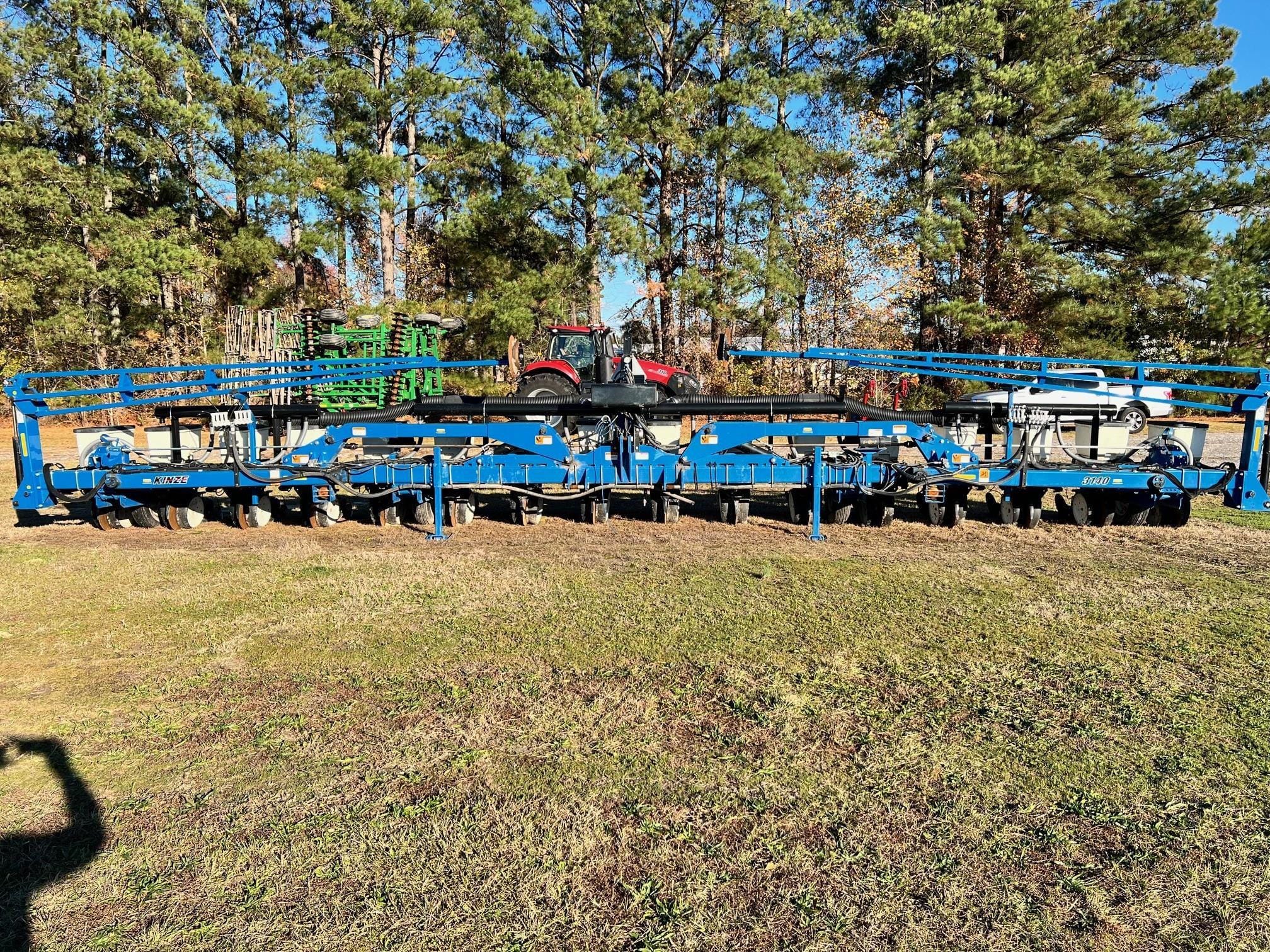 Main image Kinze 3140