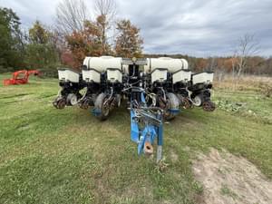 2014 Kinze 3200 Image