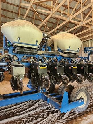 Image of Kinze 3600 Primary image