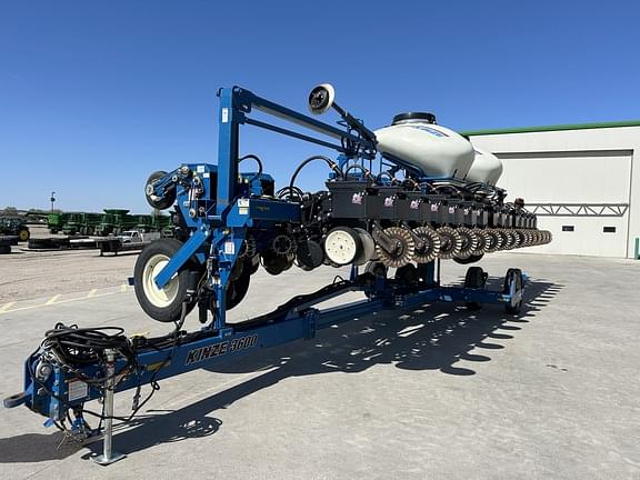 Image of Kinze 3600 Primary image