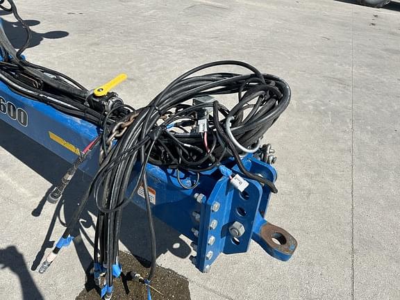 Image of Kinze 3600 equipment image 2