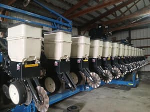 2014 Kinze 3600 Image