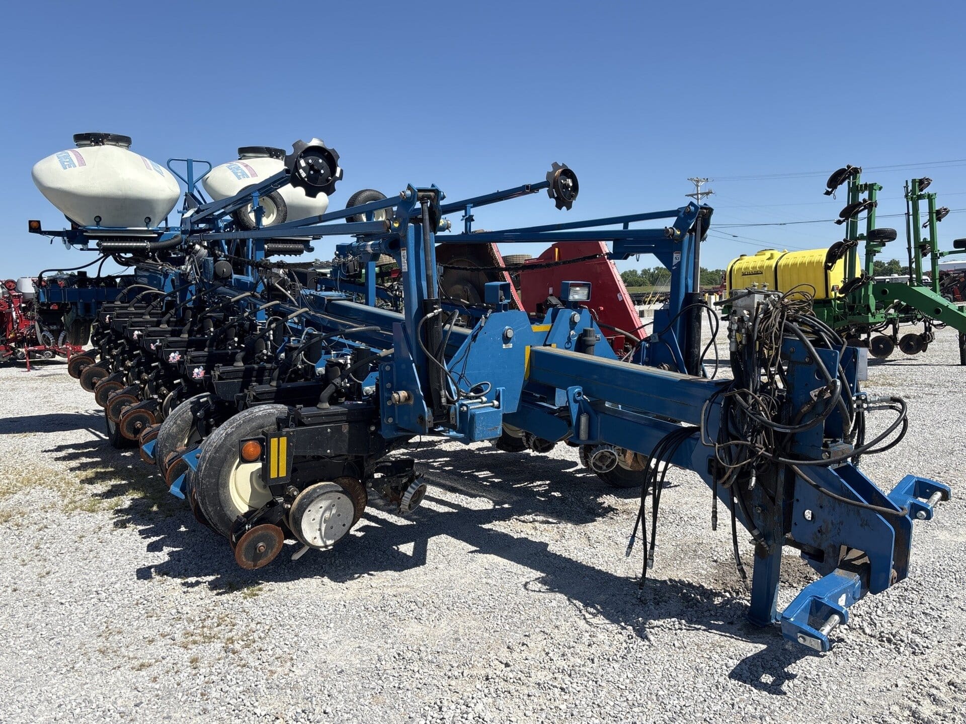 2012 Kinze 3800ASD Equipment Image0
