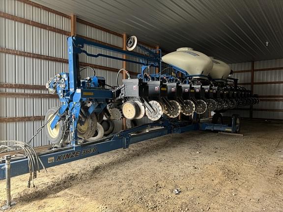 Image of Kinze 3600 Primary image
