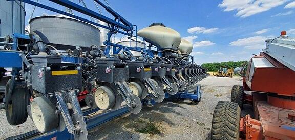 Image of Kinze 3600 Primary image