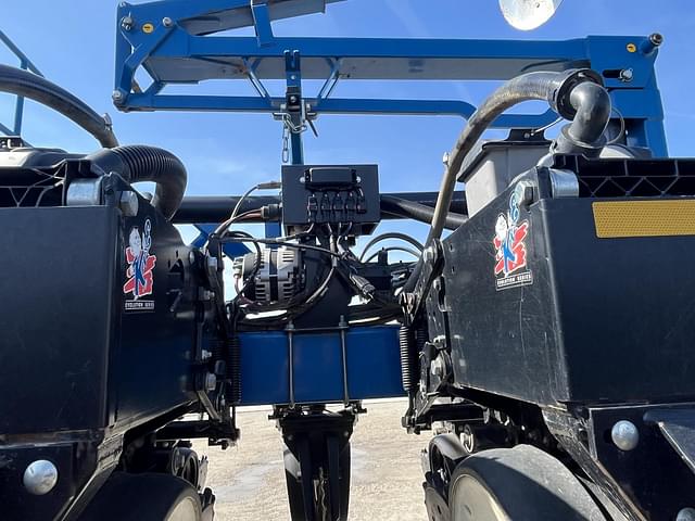 Image of Kinze 3600ASD equipment image 3