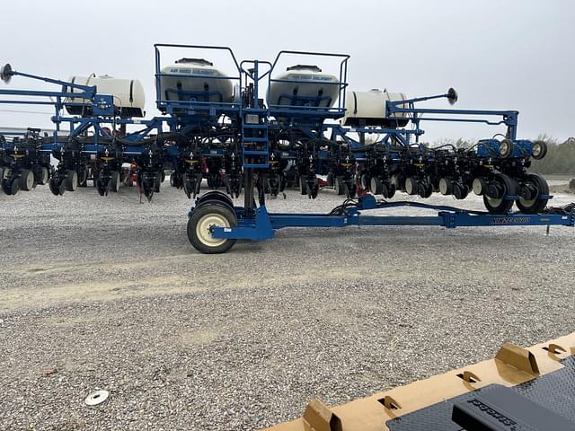 Image of Kinze 3600ASD equipment image 1