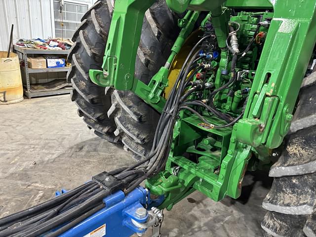 Image of Kinze 3660 equipment image 1