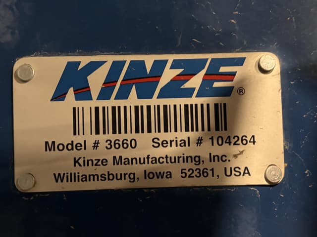 Image of Kinze 3660ASD equipment image 1