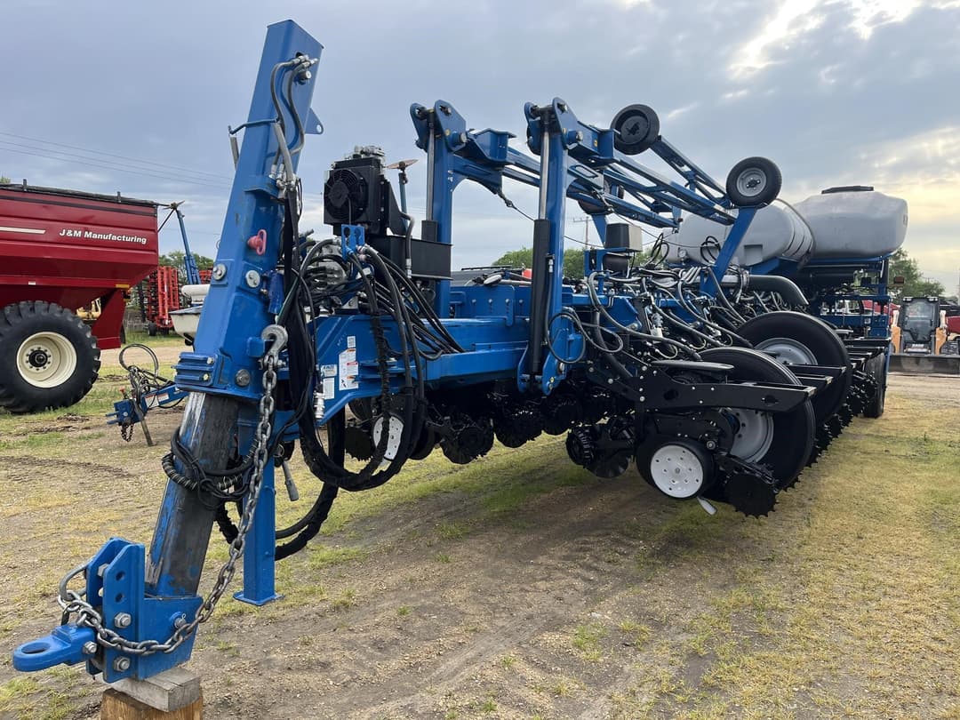 Image of Kinze 4900 Primary image