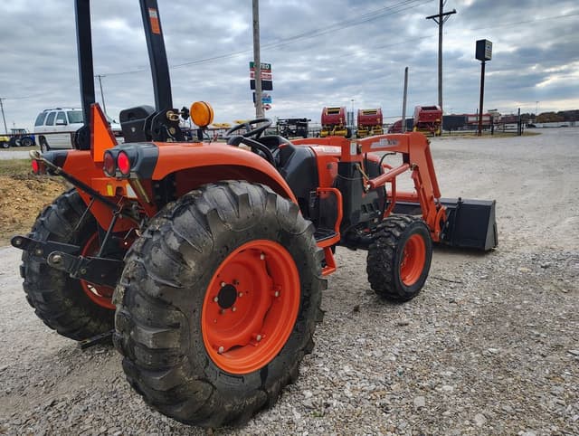 Image of Kioti DK45SE equipment image 3