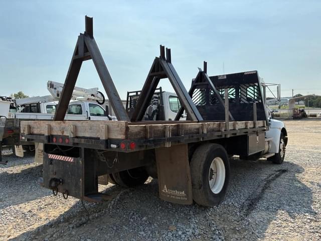 Image of Kenworth T370 equipment image 2