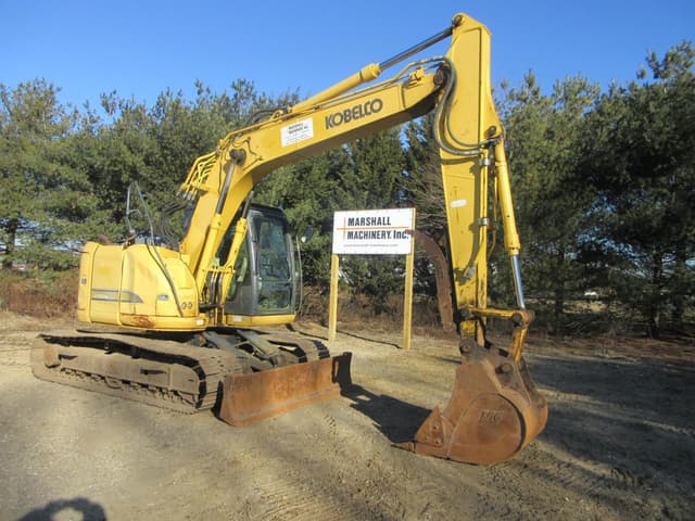 Image of Kobelco SK140SRLC equipment image 3