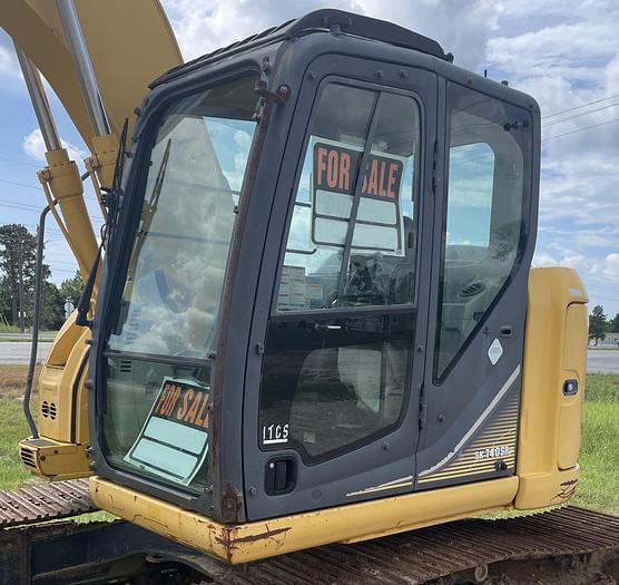 Image of Kobelco SK140SRLC-3 equipment image 3